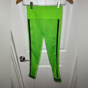 Maddie Ziegler x Fabletics neon green and black leggings size small